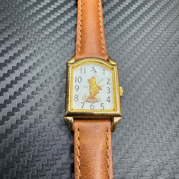 Vintage Rare - Timex - Disney  -Winnie The Pooh Classics Watch Wristwatch - Picture 1 of 7